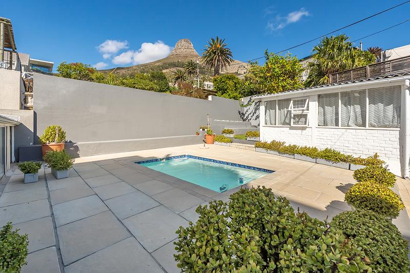 To Let 3 Bedroom Property for Rent in Fresnaye Western Cape